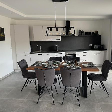 Rathausplatz Residenz Apartamento Ubach-Palenberg Exterior foto